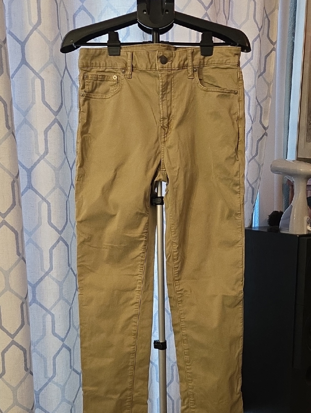 American Eagle Outfitters Beige/Tan Pants - Size 32x34